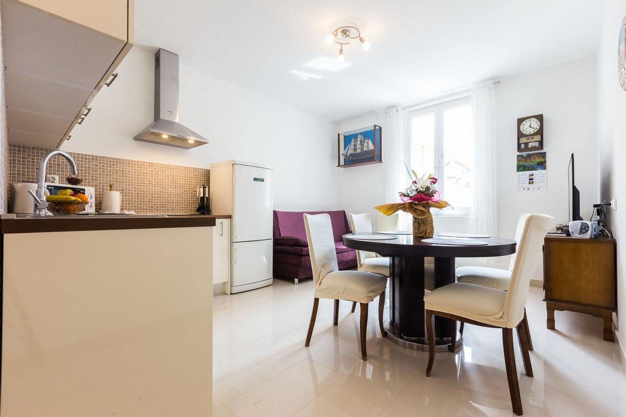 Drago 2Br Apt. In Old Town Zadar Exterior photo